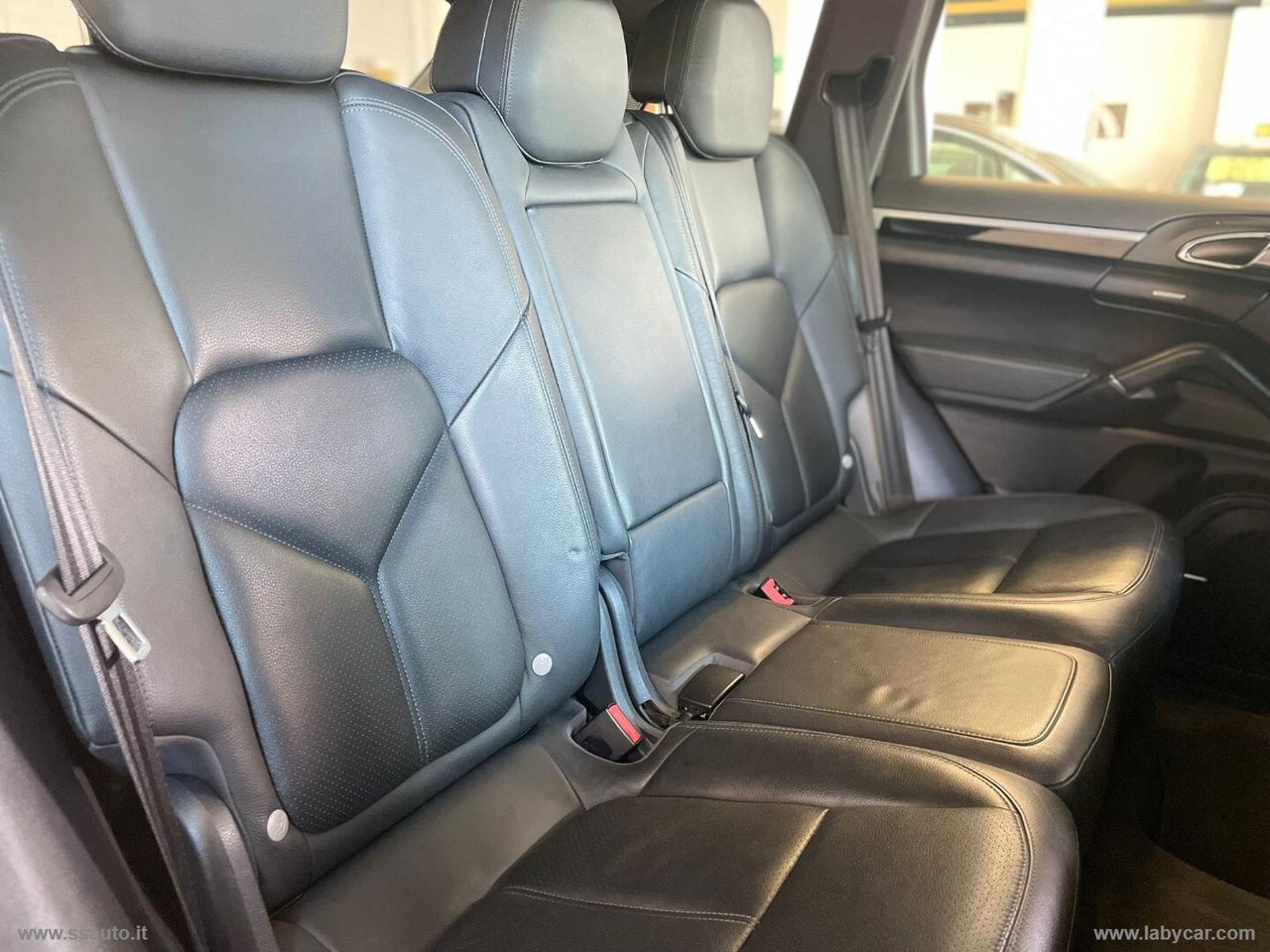 PORSCHE Cayenne 3.0 Diesel