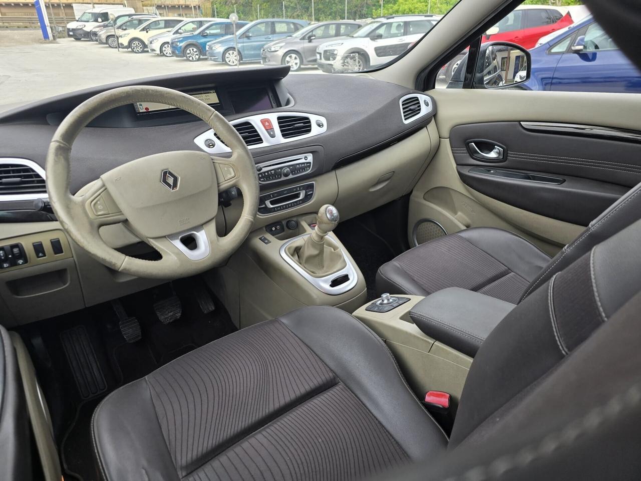 Renault Scenic Scénic 1.5 dCi 110CV Dynamique