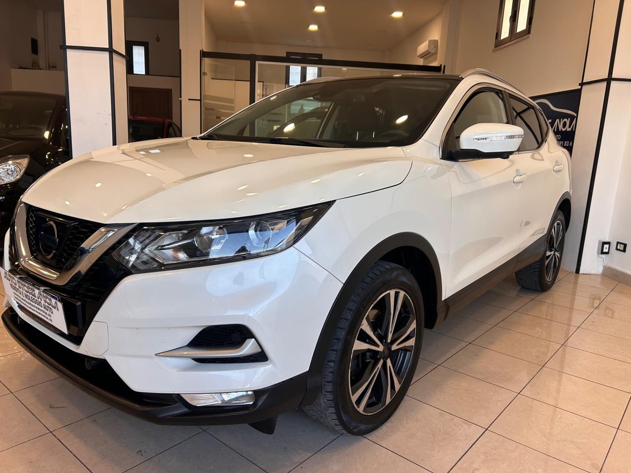 Nissan Qashqai 1.5 dCi N-Connecta