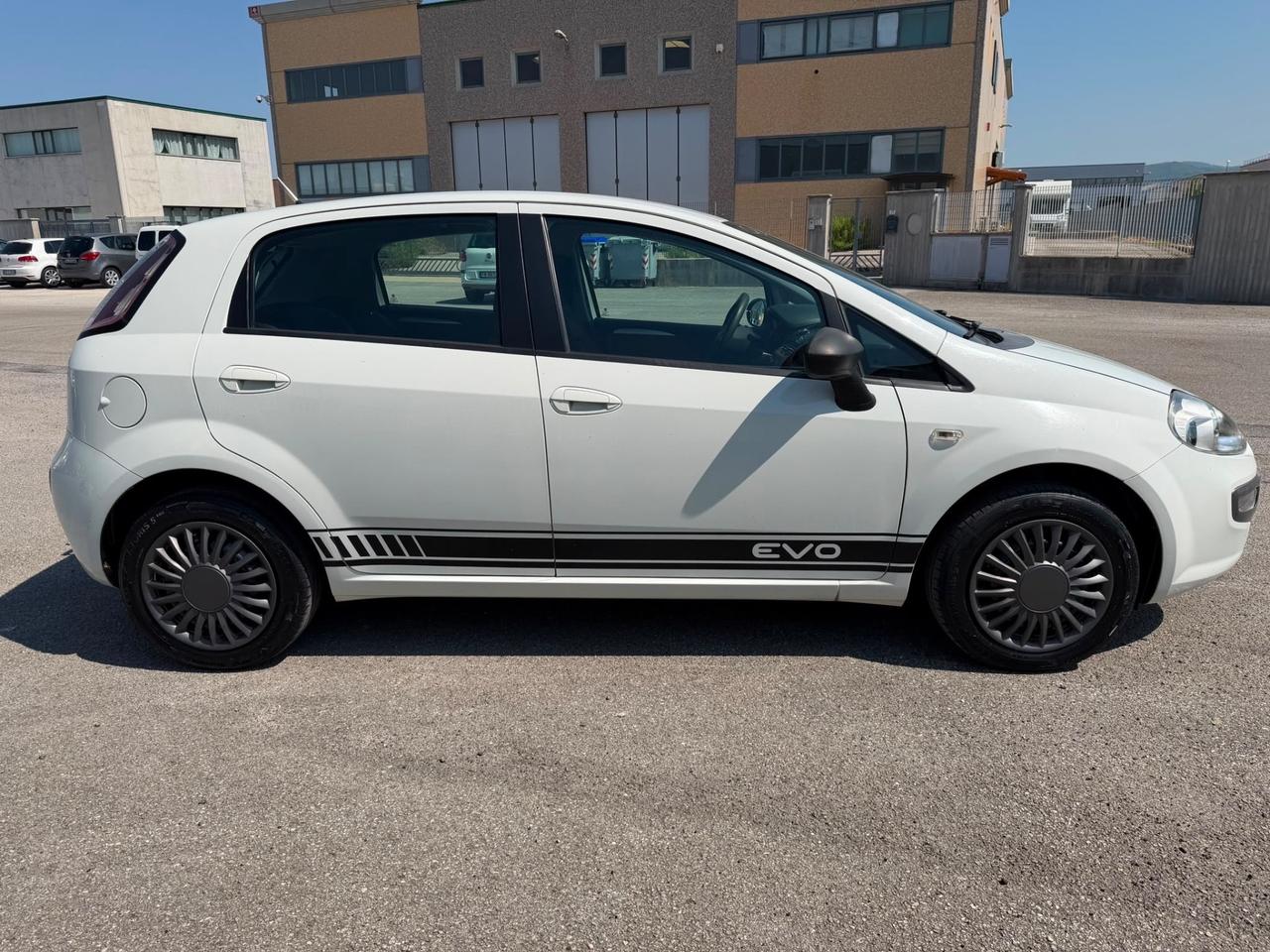 Fiat Punto Evo 1.4 5p Dynamic
