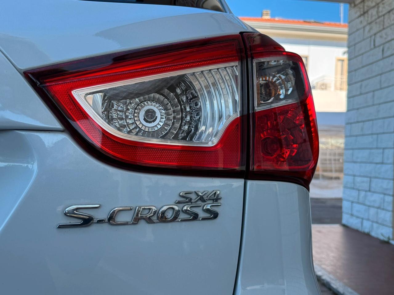 Suzuki S-Cross 1.6 VVT Plus GPL