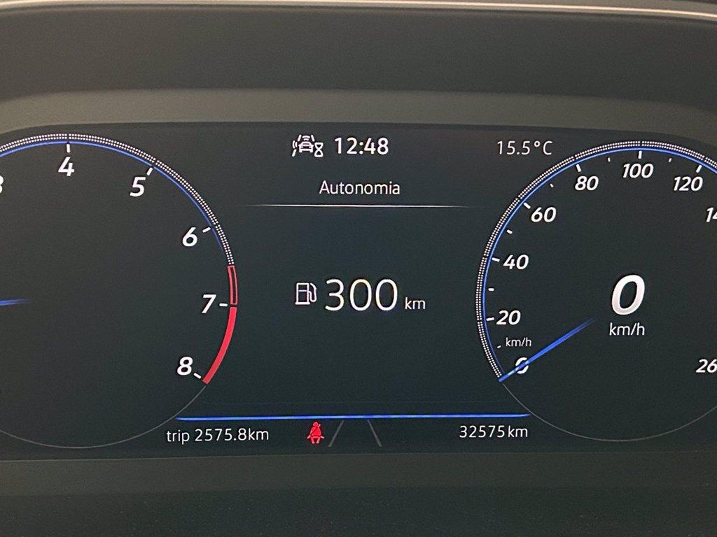 VOLKSWAGEN T-roc 1.5 tsi r-line del 2022