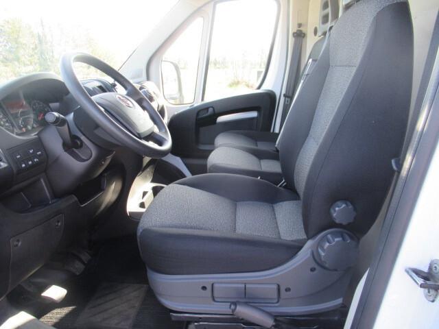 Fiat Ducato MAXI SUPERALTO con SPONDA IDRAULICA