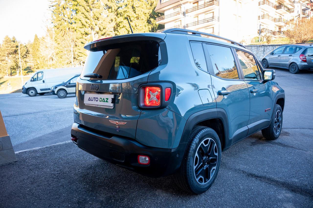 Jeep Renegade 2.0 Mjt 4WD Trailhawk con RIDOTTE