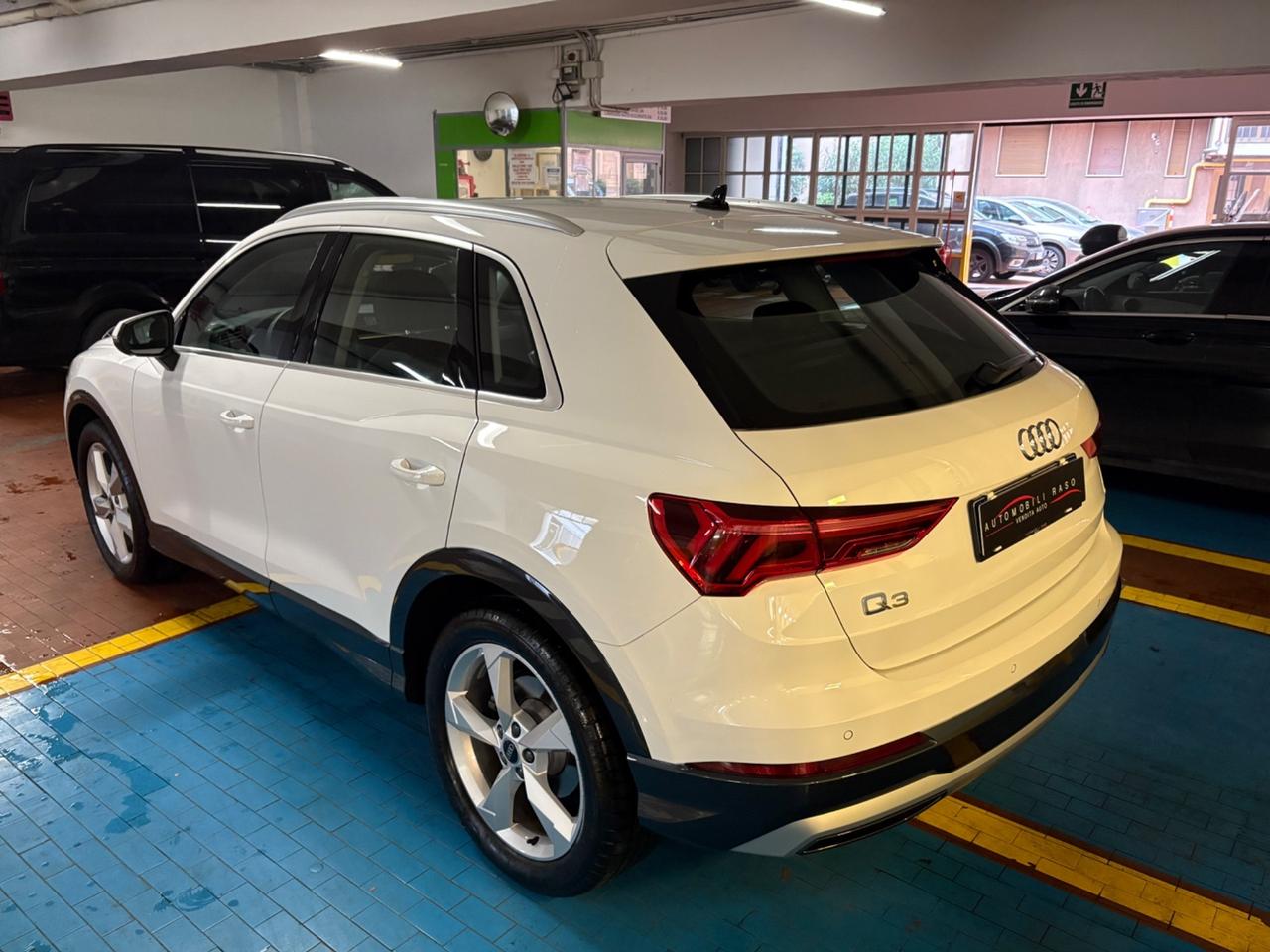 Audi Q3 35 TFSI S tronic Business Advanced