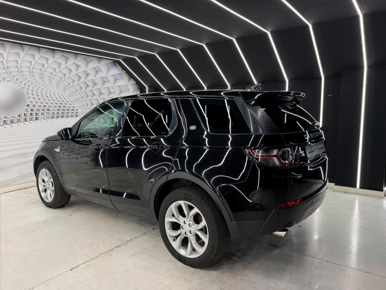 Land Rover Discovery Sport HSE LUXURI-2.0 TDI 150CV 4X4-KM CERTIFICATI-12 MESI GARANZIA-PERMUTE