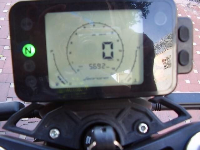 Benelli Leoncino 250