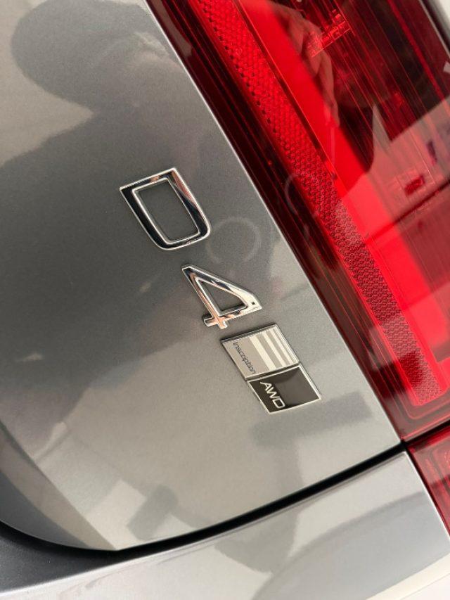 VOLVO V90 D4 AWD Inscription//TETTO//LED//SEDILI RISC & VENT