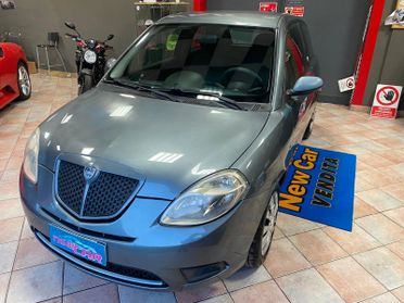 Lancia Ypsilon 1.4 Oro Ecochic GPL