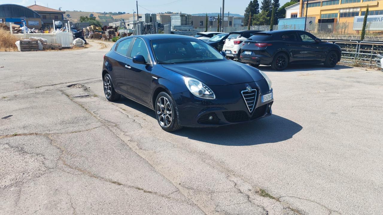 Alfa Romeo Giulietta 2.0 JTDm-2 140 CV Exclusive