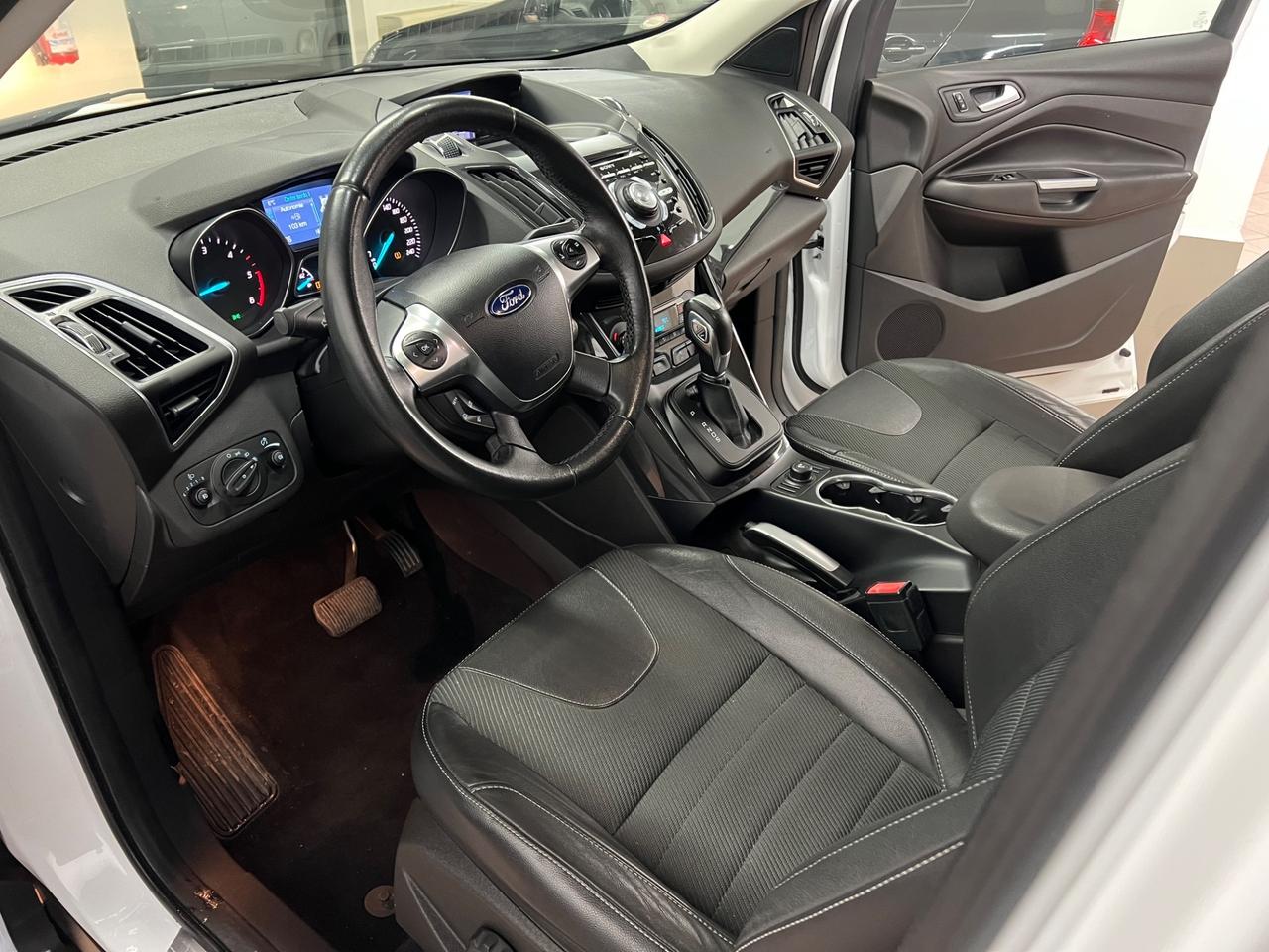 Ford Kuga 2.0 TDCI 150 CV S&S 4WD Titanium