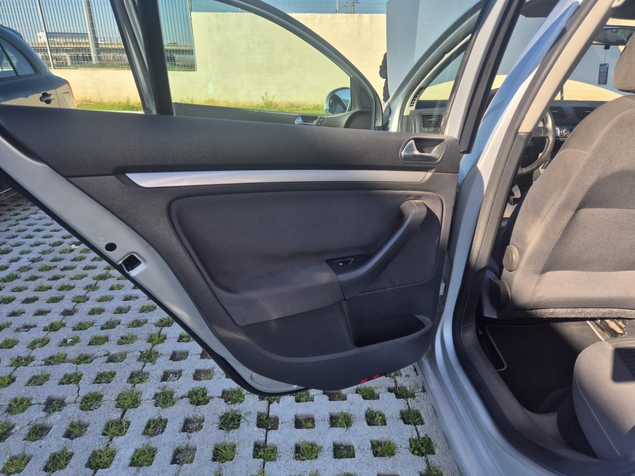 Volkswagen Golf 1.6 5p. Comfortline BiFuel G