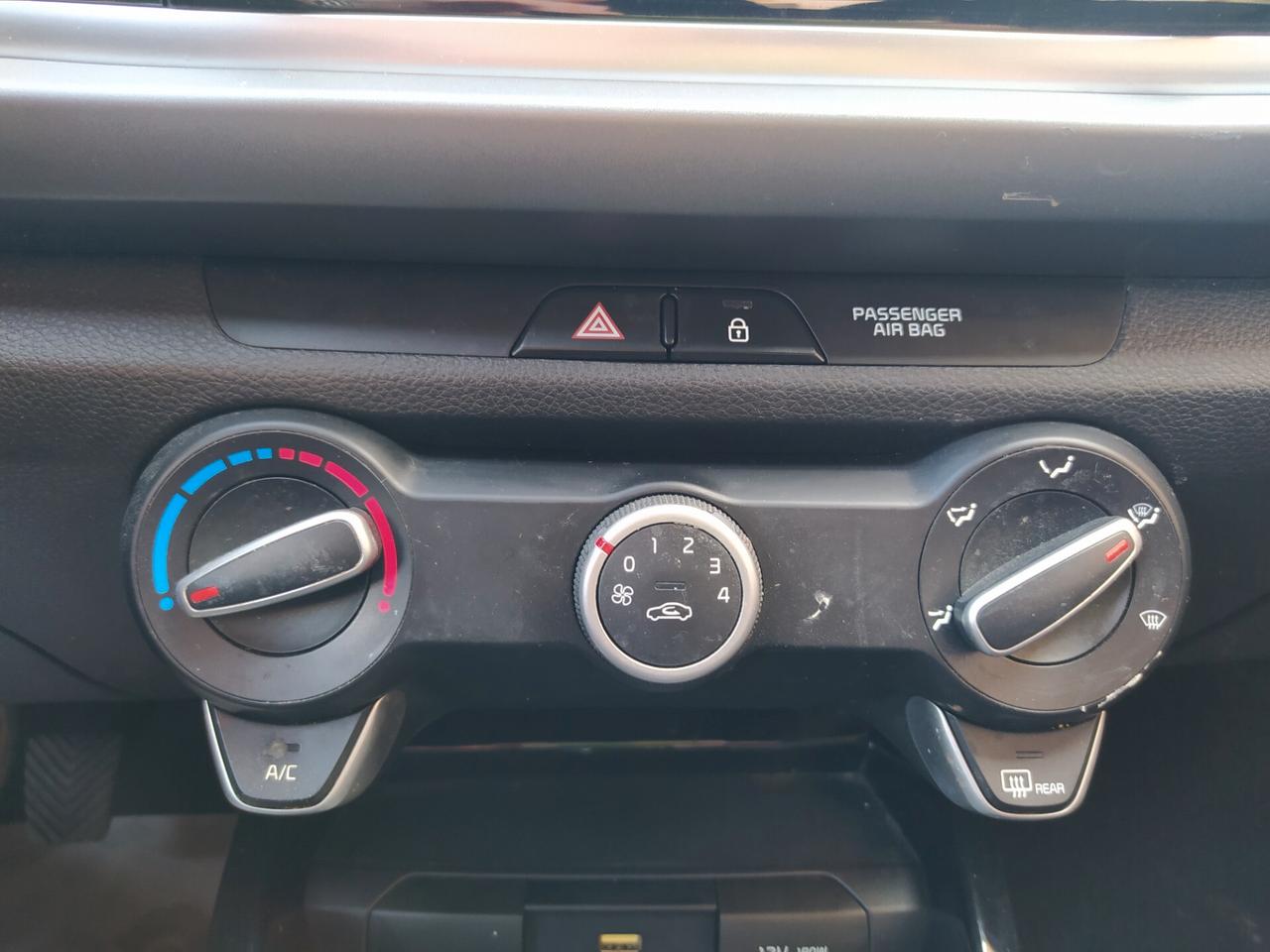 Kia Rio 1.0 T-GDi 100 CV MHEV iMT Style Neopatentati