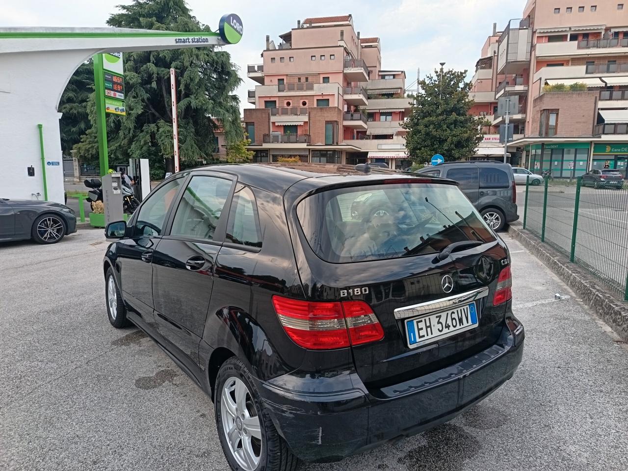 Mercedes A 180 CDI Avan 2011 ok neo patente