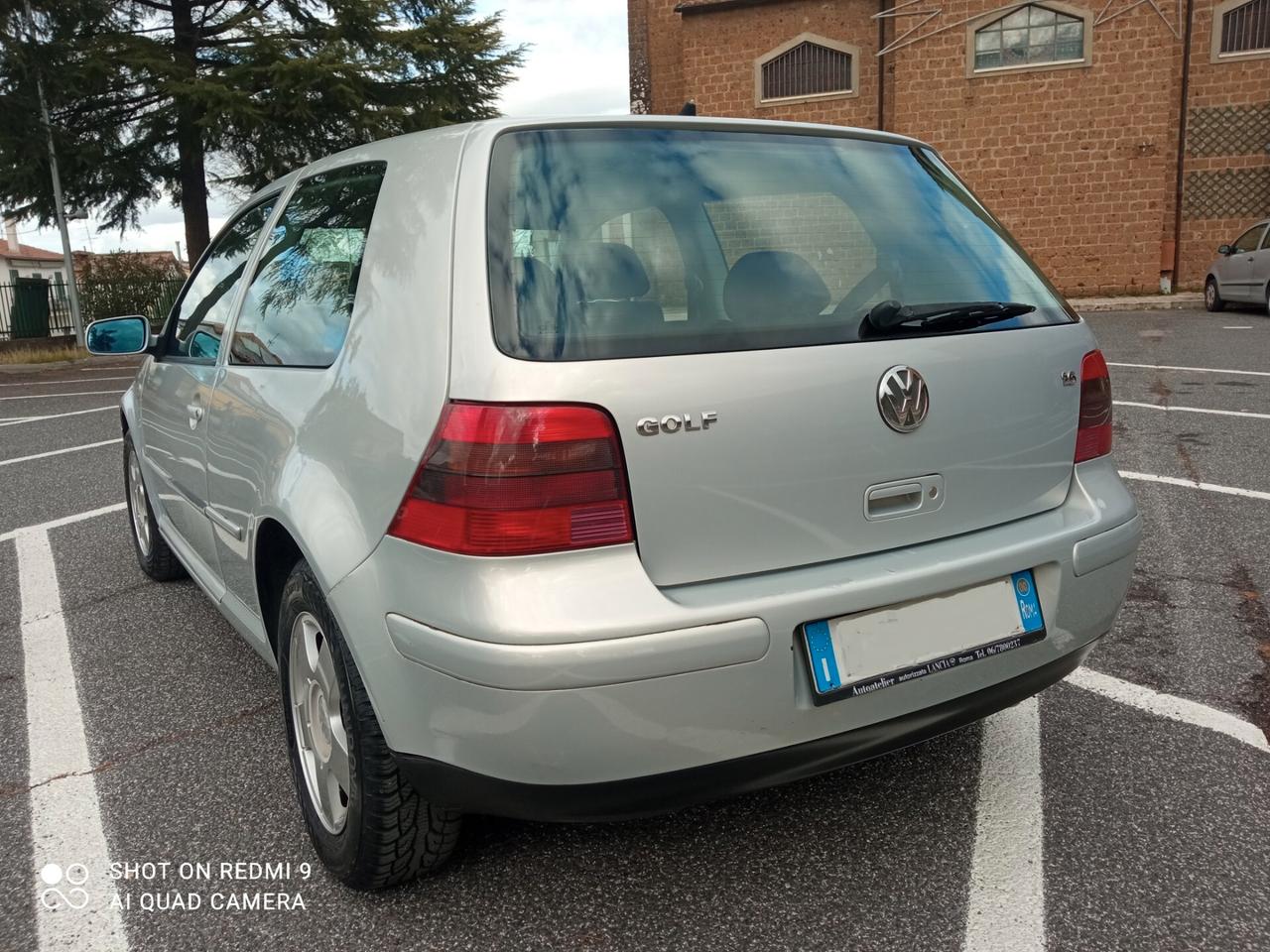 Volkswagen Golf 1.6 cat 3 porte