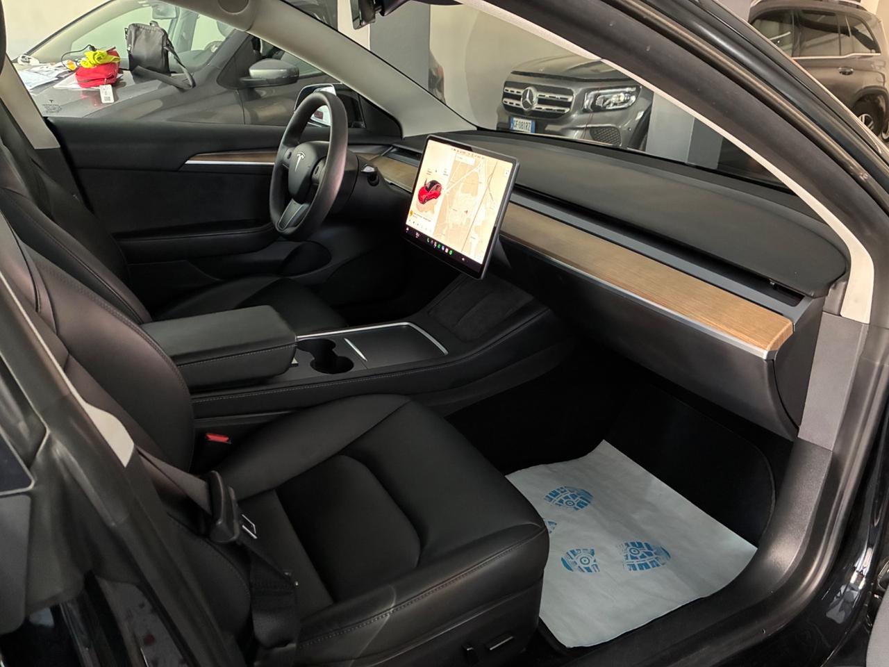 Tesla Model 3 Standard rwd Aziendale