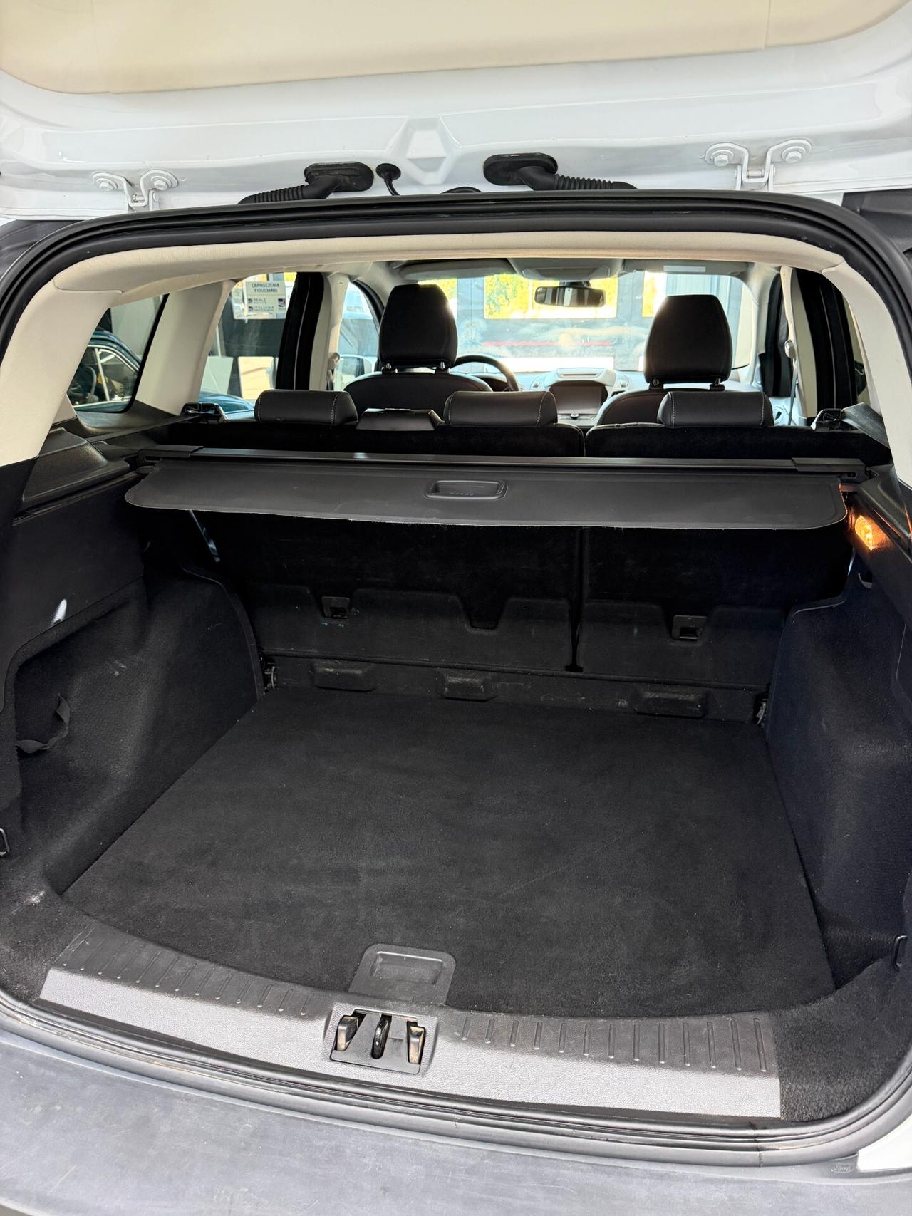 Ford Kuga 2.0 TDCI 150 CV S&S 4WD Titanium