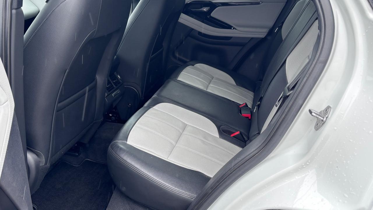 Land Rover Range Evoque 2.0D I4-L.Flw 150CV AWD Aut R-Dynamic HSE