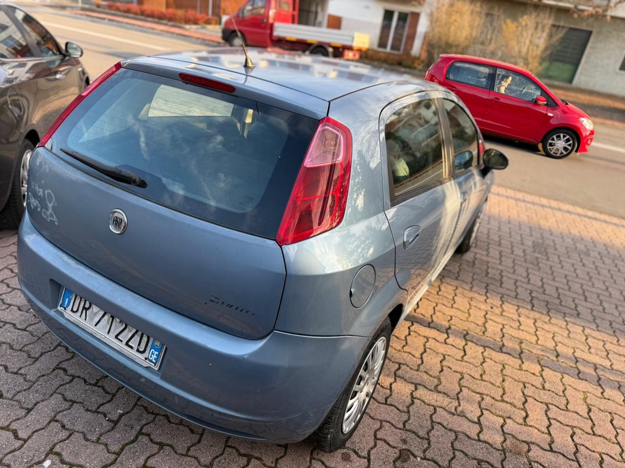 Fiat Grande Punto 1.3 MJT 75 CV 5 porte Active