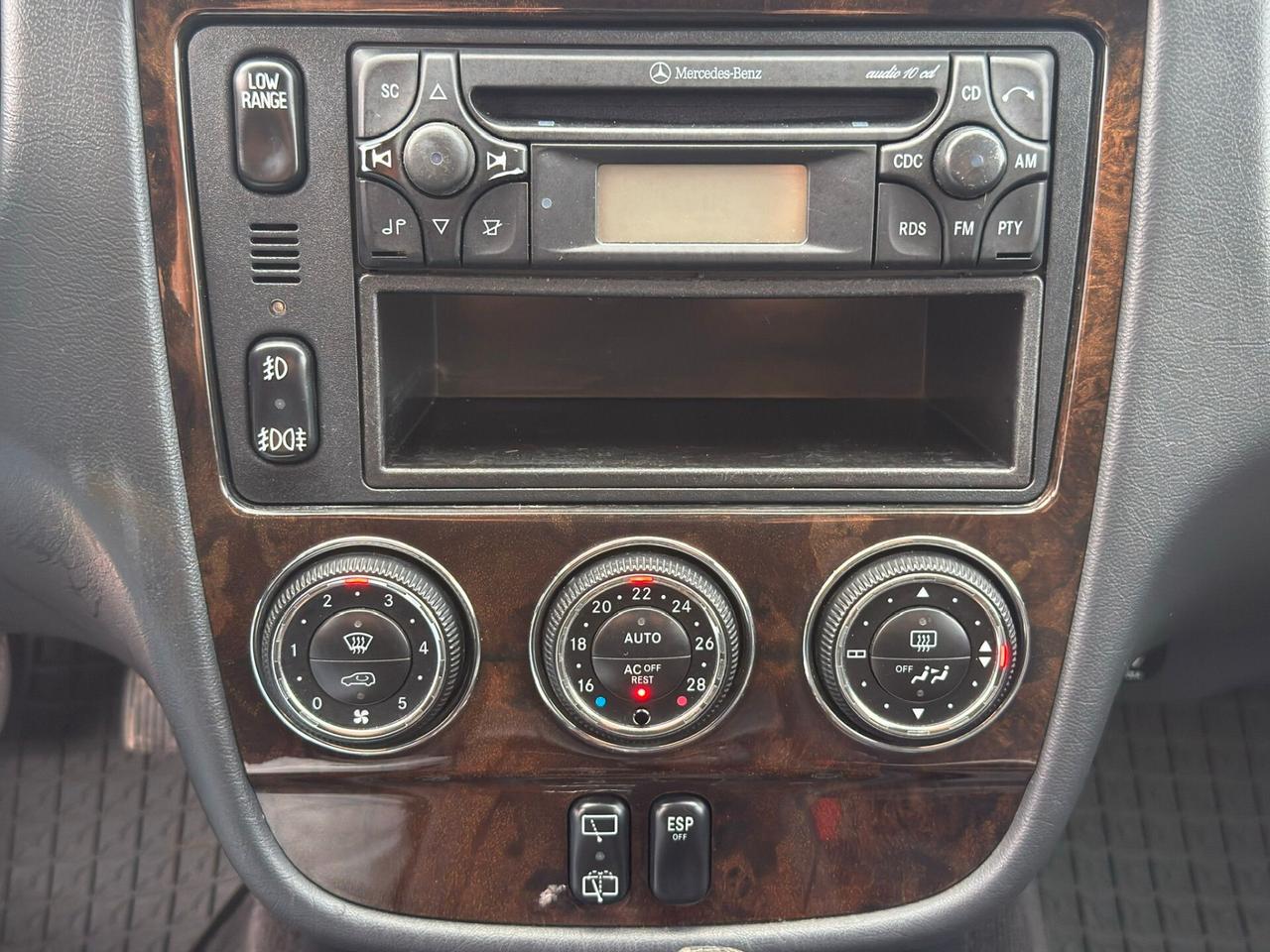 Mercedes-benz ML 270 CDI SPECIAL EDITION - AUTOCARRO-UNICO PROPRIETARIO -