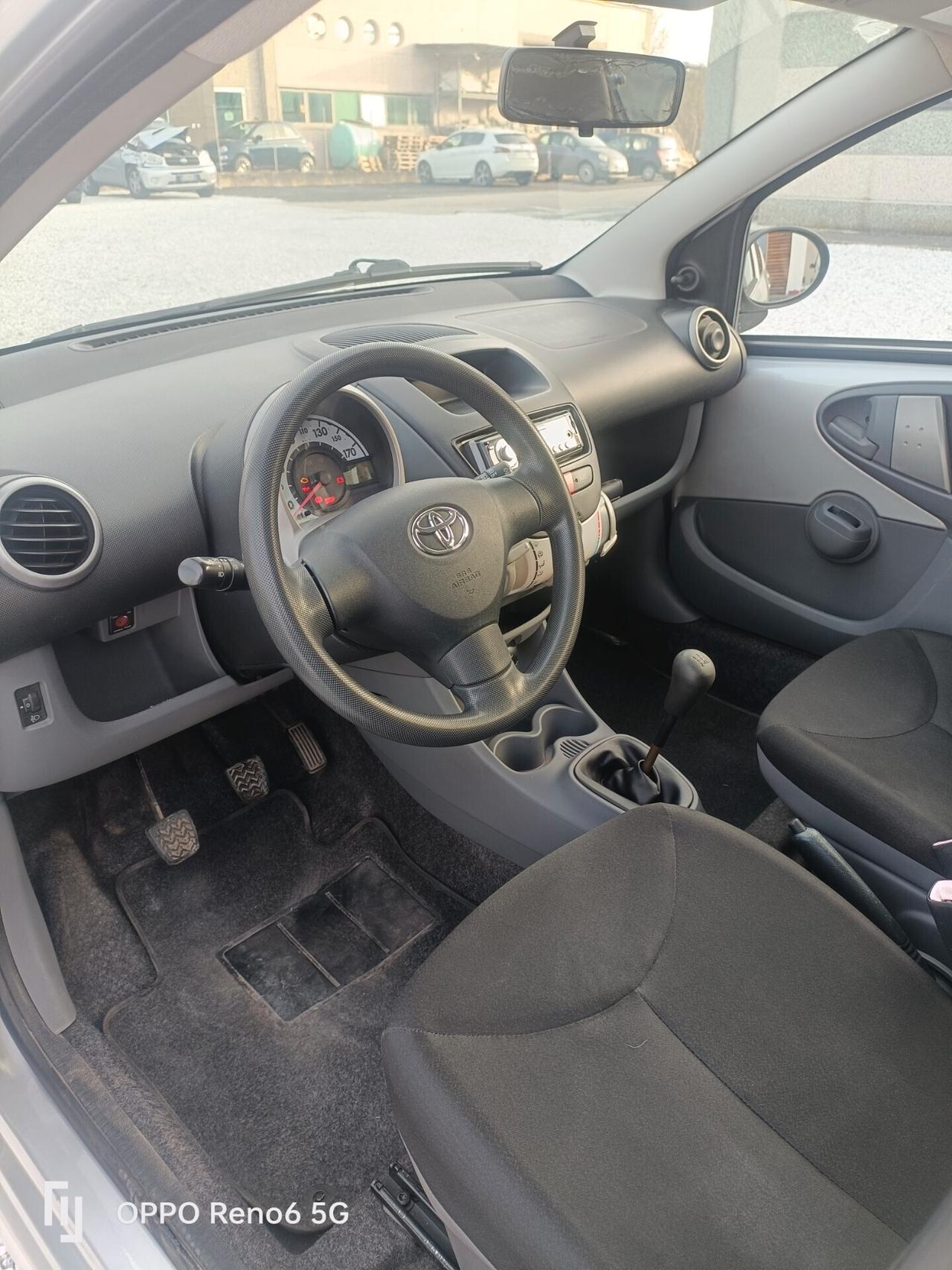 Toyota Aygo 1.0 12V VVT-i 5 porte