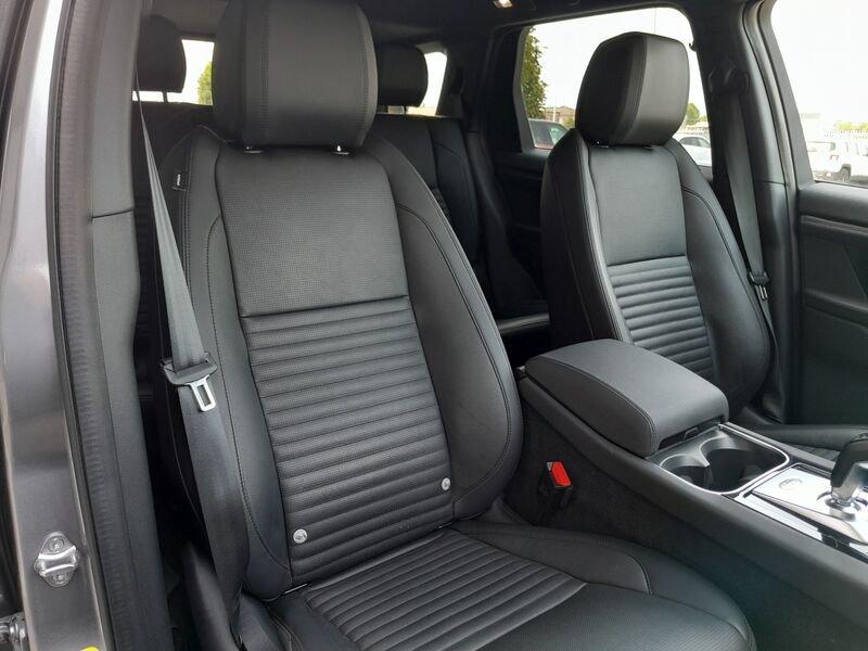 Land Rover Discovery Sport Discovery Sport 2.0d td4 mhev SE awd 204cv auto IVA ESPOSTA