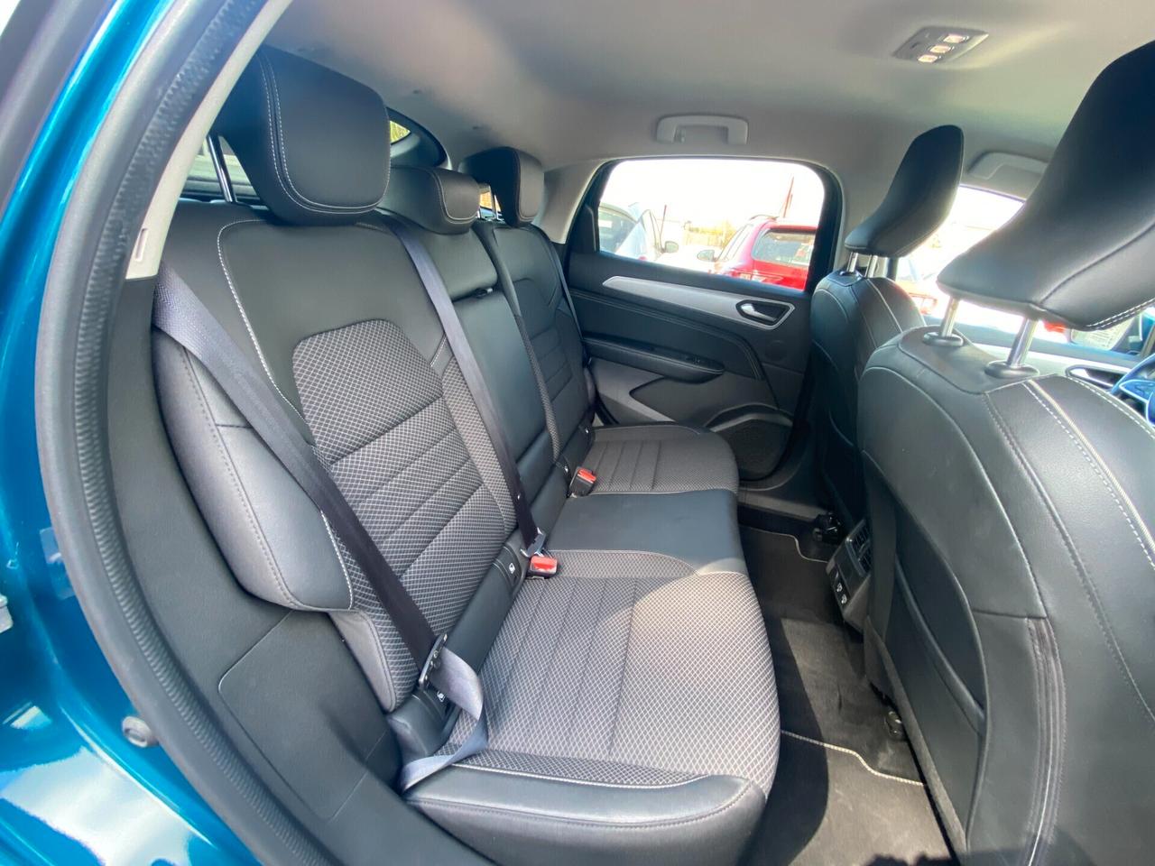 Renault Arkana 1.6 Hybrid E-TECH 145 CV Intens