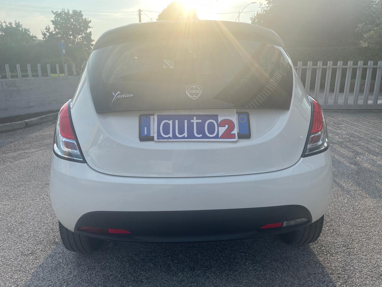 Lancia Ypsilon 1.2 69 CV 5 P. Elefantino X NEOPATENTATI