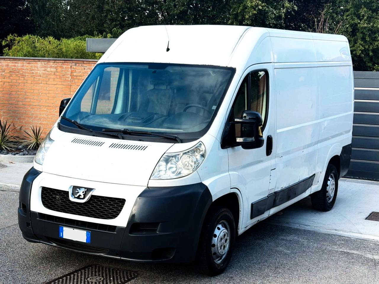 Peugeot Boxer 2.2 HDi/130CV-6M-Euro5-2012