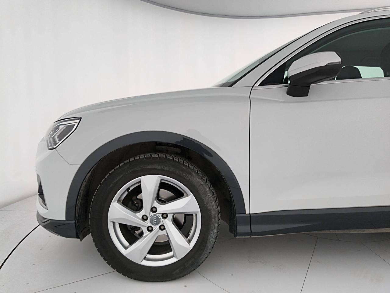 Audi Q3 35 2.0 tdi Business Advanced
