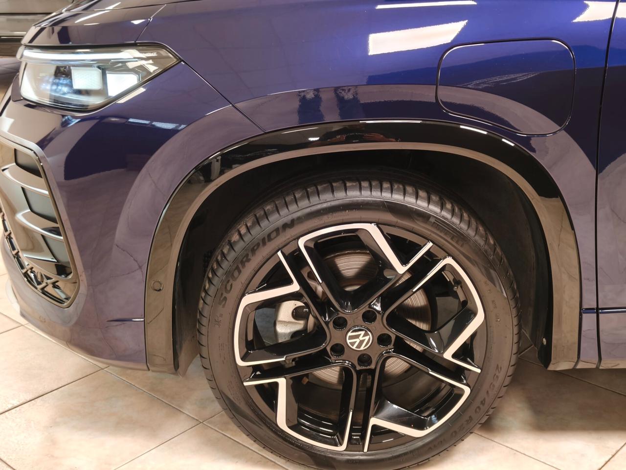 Volkswagen Tayron 1.5 TSI eHybrid DSG R-Line Plus
