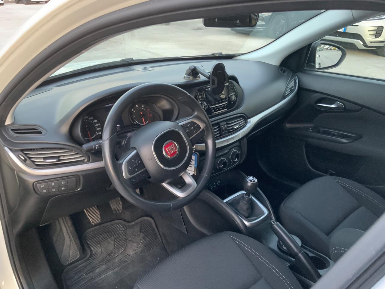 Fiat Tipo 1.6 Mjt S&S SW Business AUTOCARRO 2 POSTI