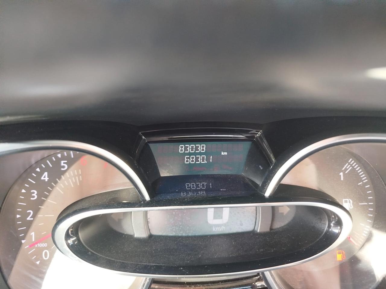 CLIO 1.2 - 73cv *PREZZO VERO* NAVI- SENSORI PARC.-IVA DEDUCIBILE