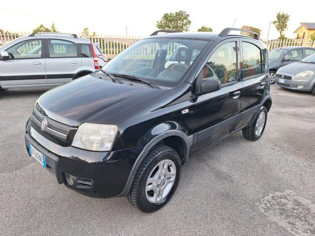 FIAT Panda 1.3 MJT 16V 4x4 Climbing