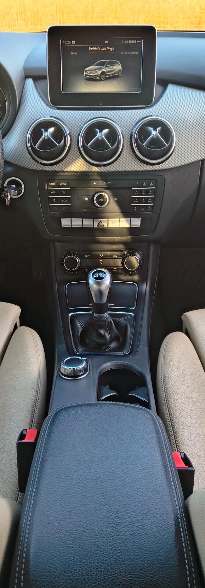 Mercedes Benz B 180 d 1.5 diesel 109cv Sport