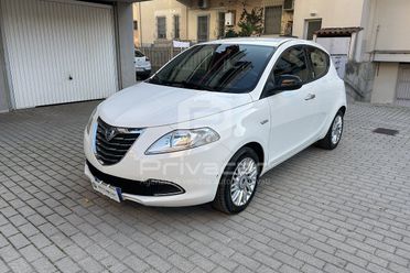 LANCIA Ypsilon 1.2 69 CV 5 porte Gold