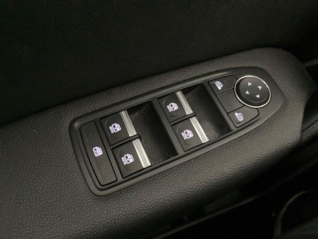 RENAULT Captur 1.6 E-TECH Plug-in Hybrid 160cv Techno Auto