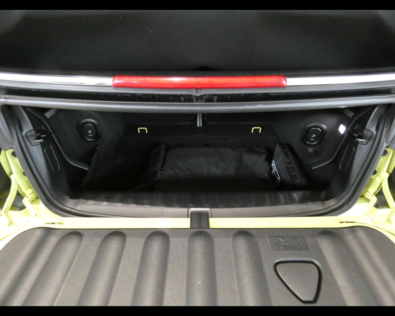 MINI Mini Cabrio (F57) - Mini 1.5 Cooper Classic Cabrio