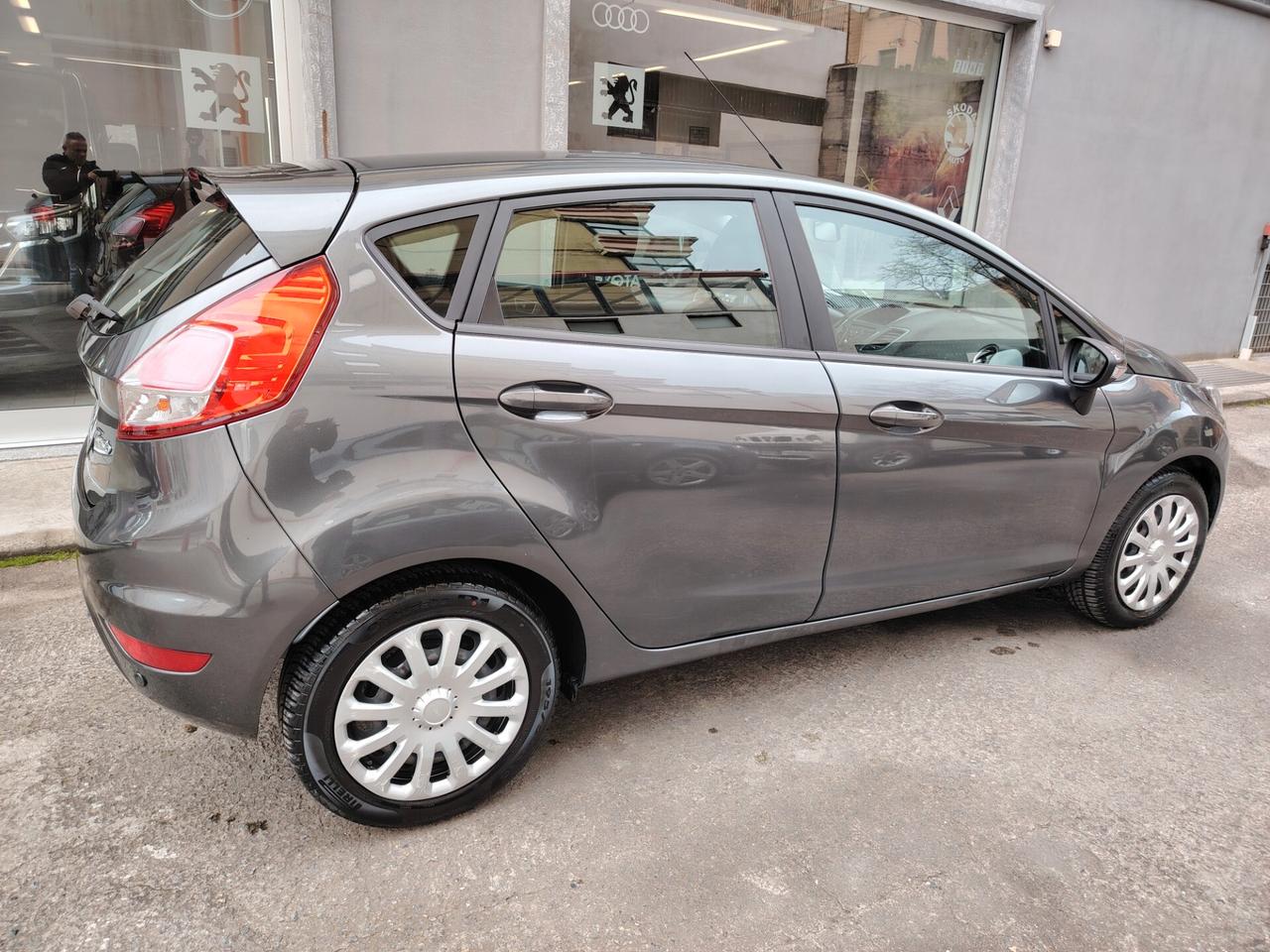 Ford Fiesta 1.0 EcoBoost 100CV 5 porte Powershift Business