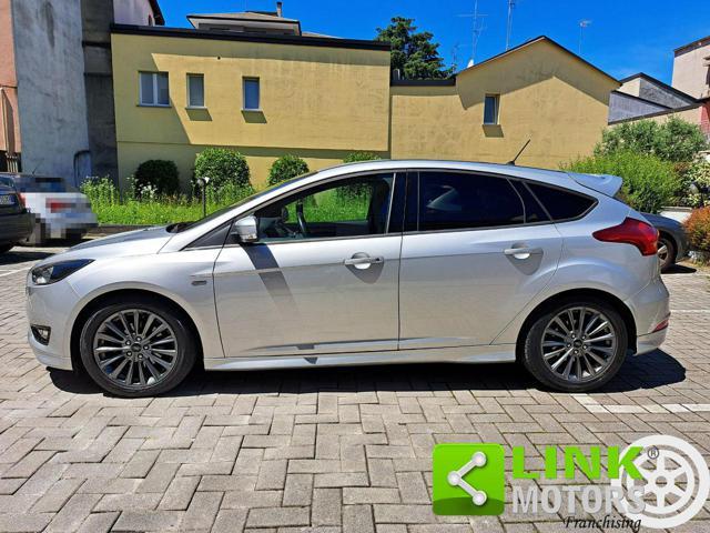 FORD Focus 1.0 EcoBoost 125 CV Start&Stop ST Line GARANZIA