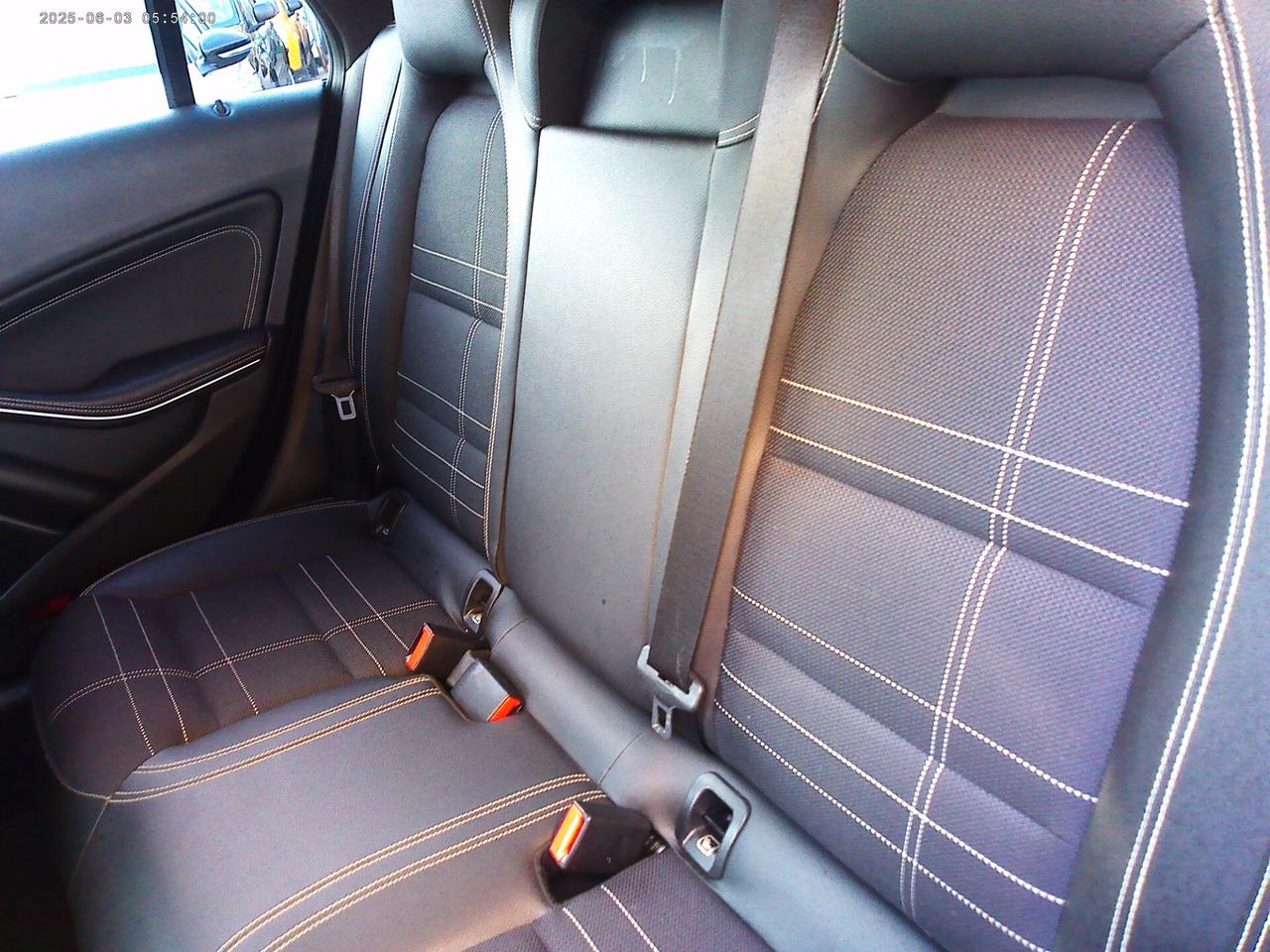 Mercedes-benz CLA 200 SHOOTING BRAKE 2.2 136CV E6 FULL OPTIONAL