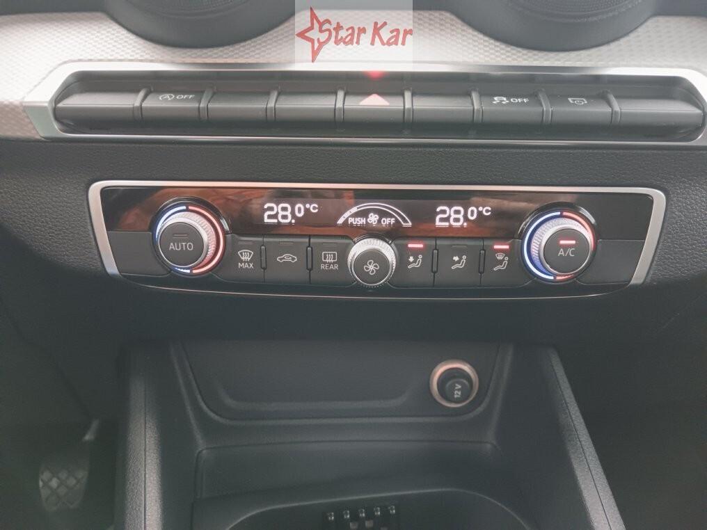 Audi Q2 30 TDI Business Design
