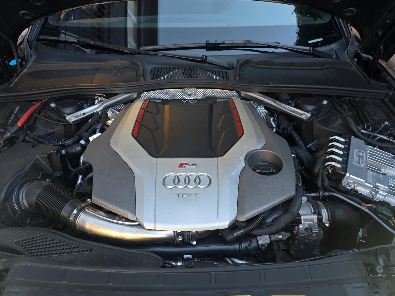 Audi A4 RS4 Avant 2.9 tfsi quattro 450cv tiptronic