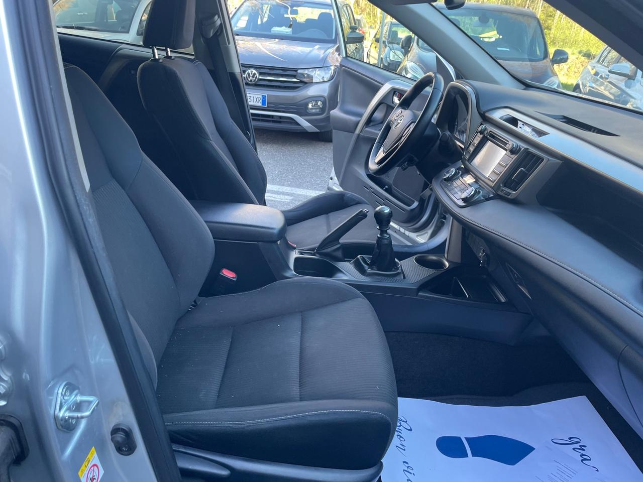 Toyota RAV 4 RAV4 2.0 D-4D 2WD*Neopatentati*Retrocamera