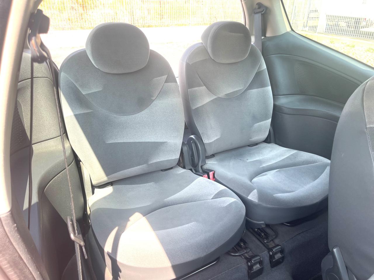 Citroen C2 1.1 Exclusive DEEJAY