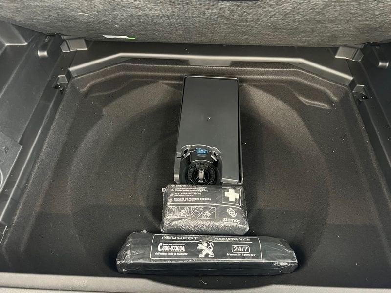 Peugeot 3008 BlueHDI 130 EAT8 S&S Allure Pack