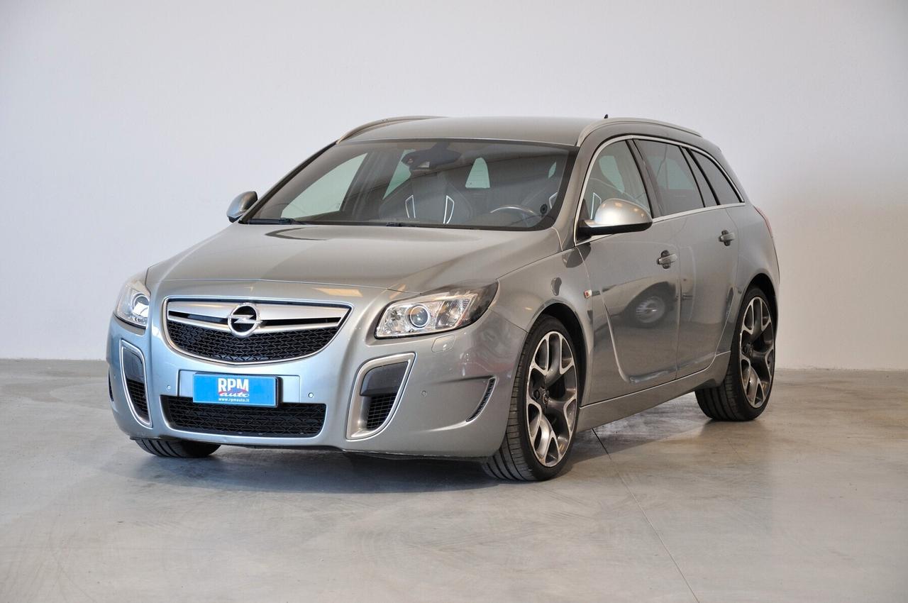 Opel Insignia 2.8 Turbo 4x4 325CV Sports Tourer OPC