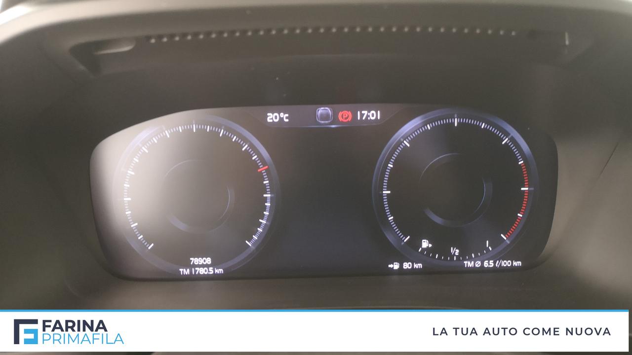 VOLVO XC40 - XC40 2.0 d3 Momentum Pro my21