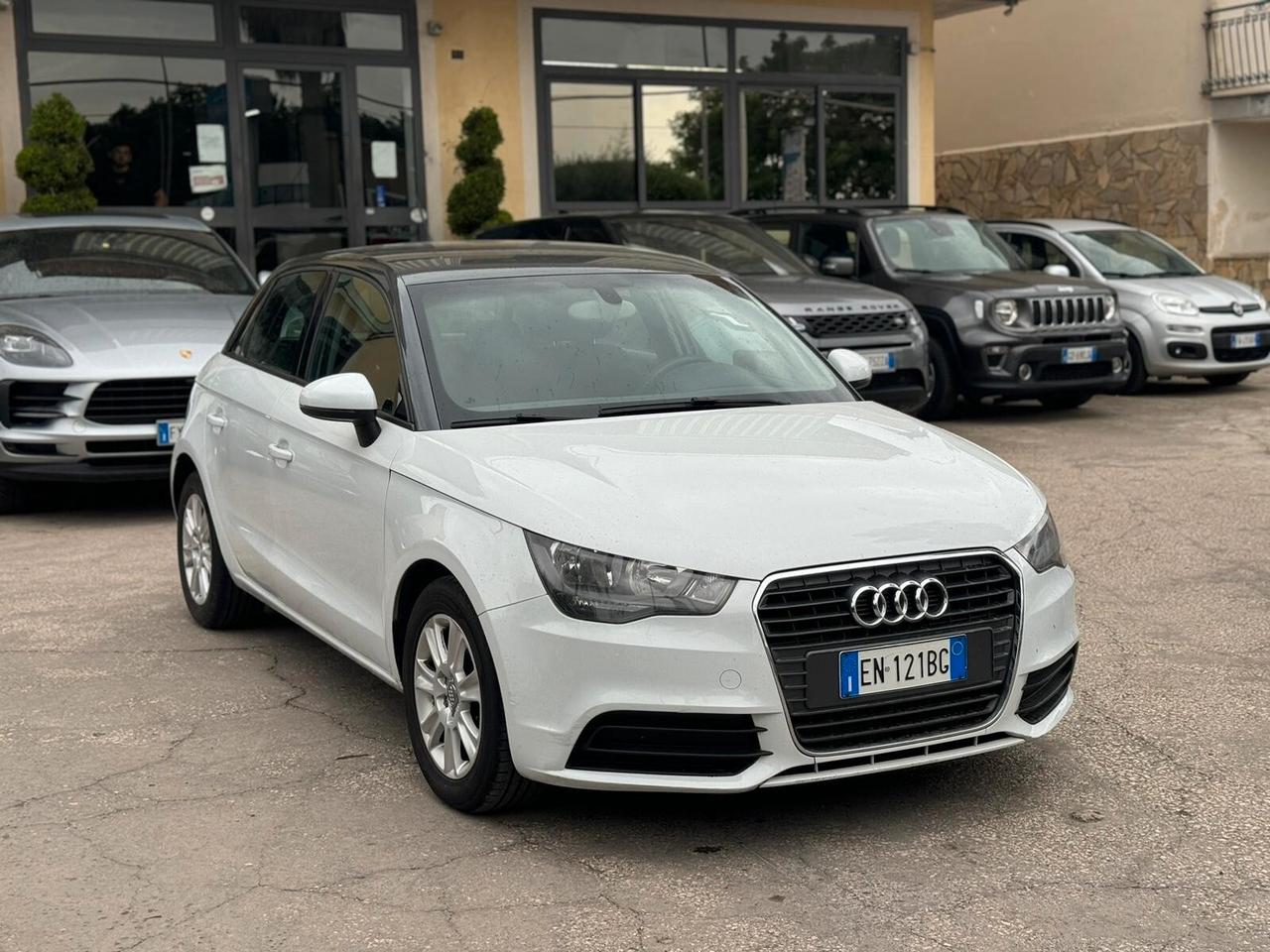 Audi A1 1.6 TDI 90CV