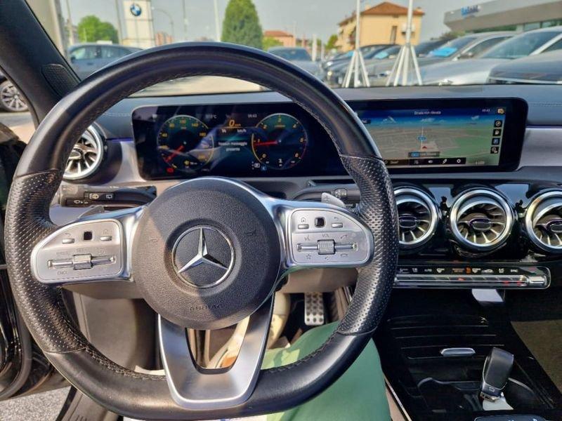 Mercedes-Benz Classe A A 180 D PREMIUM NIGHT EDITION AUTO